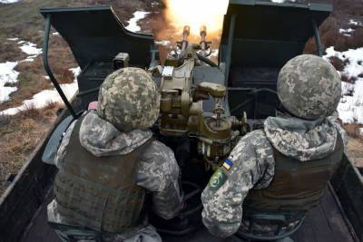 Военный эксперт назвал два варианта операции Украины по захвату Донбасса