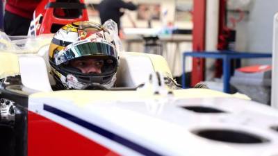 В новом сезоне Формулы 2 Роберт Шварцман будет выступать под номером 1