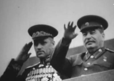 Как «угроза» Рокоссовского вынудила Сталина стать генералиссимусом