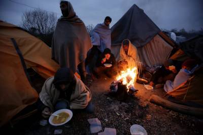 Жестокая игра на выживание: что происходит с беженцами на Балканах