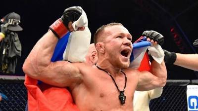 Эксперты оценили шансы Петра Яна в бою за чемпионский пояс UFC со Стерлингом