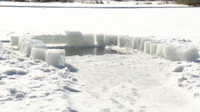 Пензенским школьникам наглядно показали, как вести себя на льду