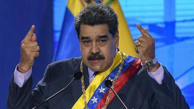 Мадуро пошутил после вакцинации «Спутником V»