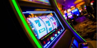 Как русские хакеры научились обманывать игровые автоматы в казино США