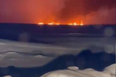 В РФ из-за аварии на трубопроводе загорелась река Обь (ВИДЕО)
