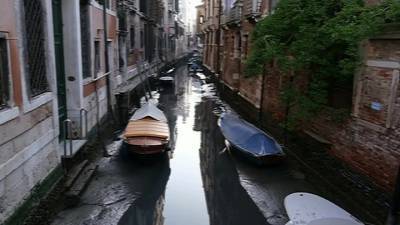 Жители Венеции могут остаться без помощи медиков и полицейских