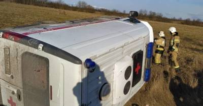 В Багратионовском районе машина скорой помощи вылетела в кювет (фото)