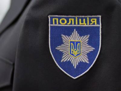 В Киеве ночью нашли тело женщины. СМИ пишут, что при ней было полицейское удостоверение