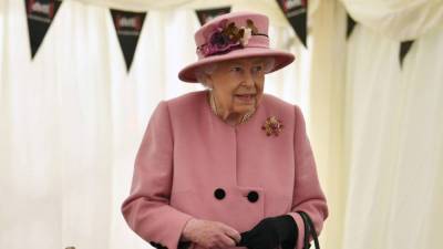 Члены британской королевской семьи впервые останутся без личных самолетов