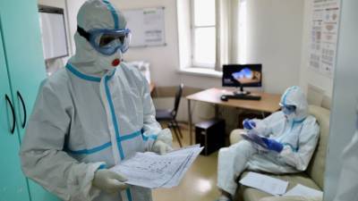 Российский вирусолог назвал дату завершения пандемии коронавируса