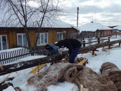 Власти Нязепетровска отчитались о подаче тепла во все дома. Но воды в них так и нет