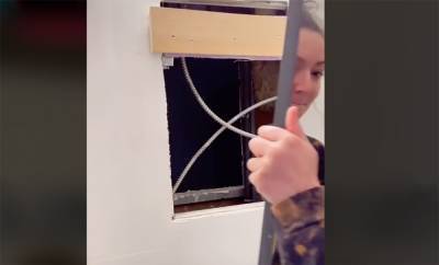 Женщина в США нашла тайную квартиру за зеркалом в ванной: там кто-то живет – видео