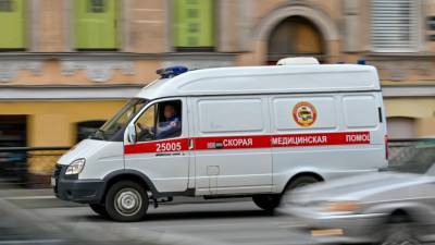 Женщина на белой иномарке сбила школьницу в Кирове и скрылась с места ЧП