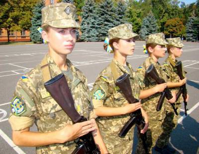 Женщины-военнослужащие ВСУ массово отказываются выходить в наряды 8 Марта