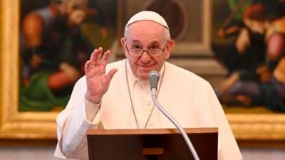 Папа римский призвал беречь женщин во время проповеди в Ираке