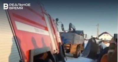 Власти Пестречинского района РТ прокомментировали инцидент с застрявшей на дороге пожарной машиной