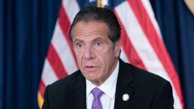 Губернатор штата Нью-Йорк получил четвертое обвинение в домогательствах