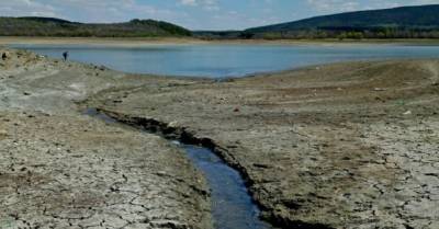 Проблемы с водой в Крыму обостряются: реки исчезают, а водохранилища пересыхают (ФОТО)
