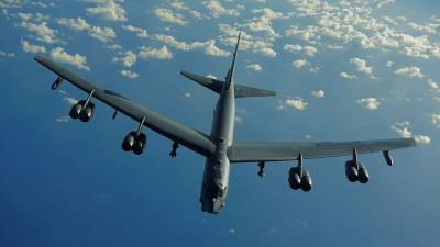Бомбардировщики B-52H ВВС США подлетели к южным границам Ирана