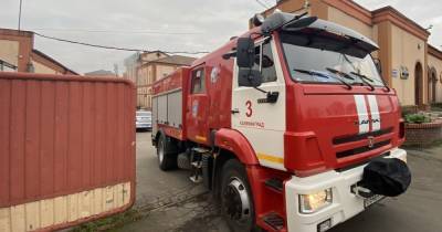 В Калининграде пять пожарных выезжали тушить минивэн