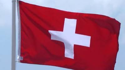 Швейцарцы проголосовали на референдуме за запрет одежды, скрывающей лицо