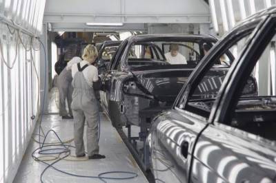 GM остановит конвейеры четырёх заводов из-за дефицита электроники