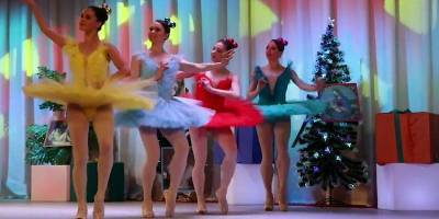 С 8 марта женщин-врачей онкоцентра в Петербурге поздравили рождественским балетом – видео - ТЕЛЕГРАФ