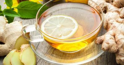 Диетолог развеял миф о пользе воды с лимоном для похудения