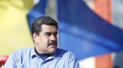 Мадуро рассказал о своем состоянии после прививки "Спутник V"
