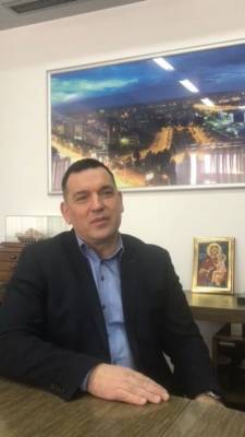 Мэр Новокузнецка поздравил женщин с 8 Марта стихами