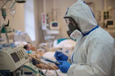 В России за сутки коронавирусом заболели более 10,5 тысячи человек