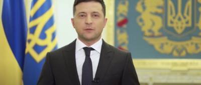 Политолог назвал режим Зеленского переходным для Украины