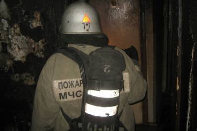В Иванове ночной пожар повредил расселенный дом