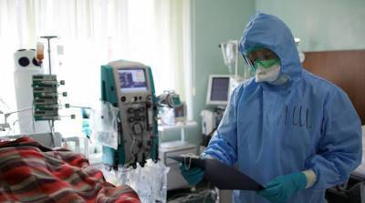 В России за сутки выявили минимум заразившихся коронавирусом с 3 октября