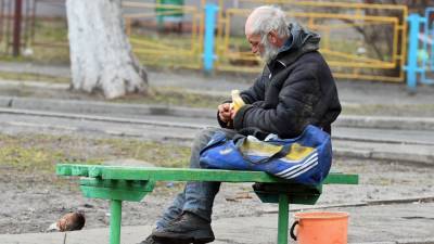 Украинские СМИ предупредили о ежегодном снижении пенсий в стране