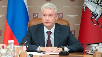 Мэр Москвы поздравил россиянок с 8 Марта