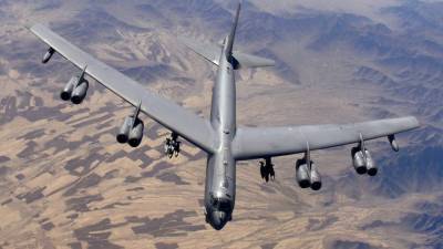 Вашингтон отправил бомбардировщики ВВС США B-52H на Ближний Восток