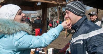 В Украине началось празднование Масленицы