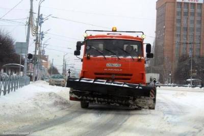8 марта на уборку снега в Рязани вышли 26 единиц техники