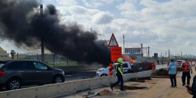 Полицейская погоня на шоссе Аялон закончилась ДТП и пожаром