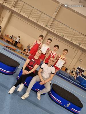 Ульяновские гимнасты завоевали три медали в Самаре