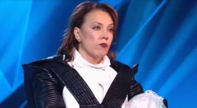 Россияне раскритиковали Азизу за «обиженную девочку» на шоу «Маска»