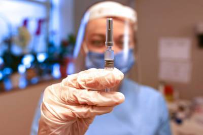 В Турции продолжается вакцинация от COVID-19: сколько людей уже получили прививки