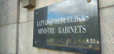 Кризису быть? Правительство Латвии критикуют за решения по борьбе с COVID-19