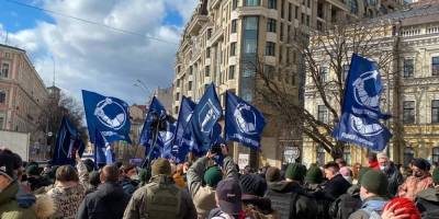 Полиция задержала одного из противников Марша женщин в Киеве — видео