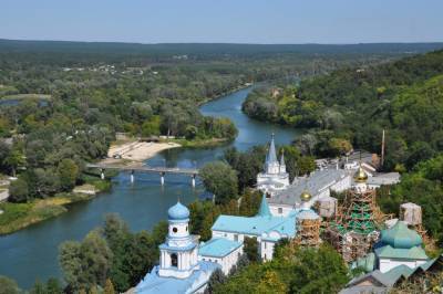 Украина готовит для жителей ОРДЛО туристические маршруты по Донбассу