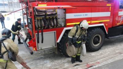 Пожар уничтожил развлекательный центр в Урюпинске