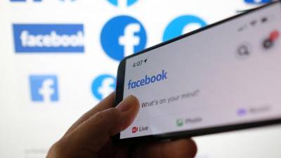 Госдума готовит ответ на блокировки материалов в Facebook