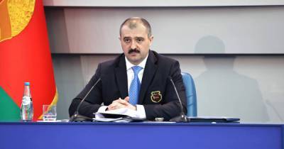 Сын Лукашенко пошел по стопам отца и тоже не стал "президентом"