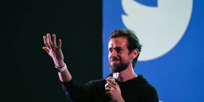 Гендиректор Твиттера Джек Дорки продает на криптоаукционе свой первый твит - цена достигла 2,5 млн долларов - ТЕЛЕГРАФ
